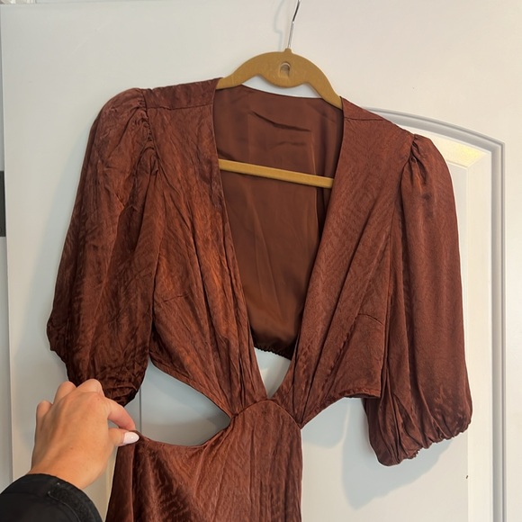 House of Harlow 1960 cutout midi dress - size S - Picture 4 of 8